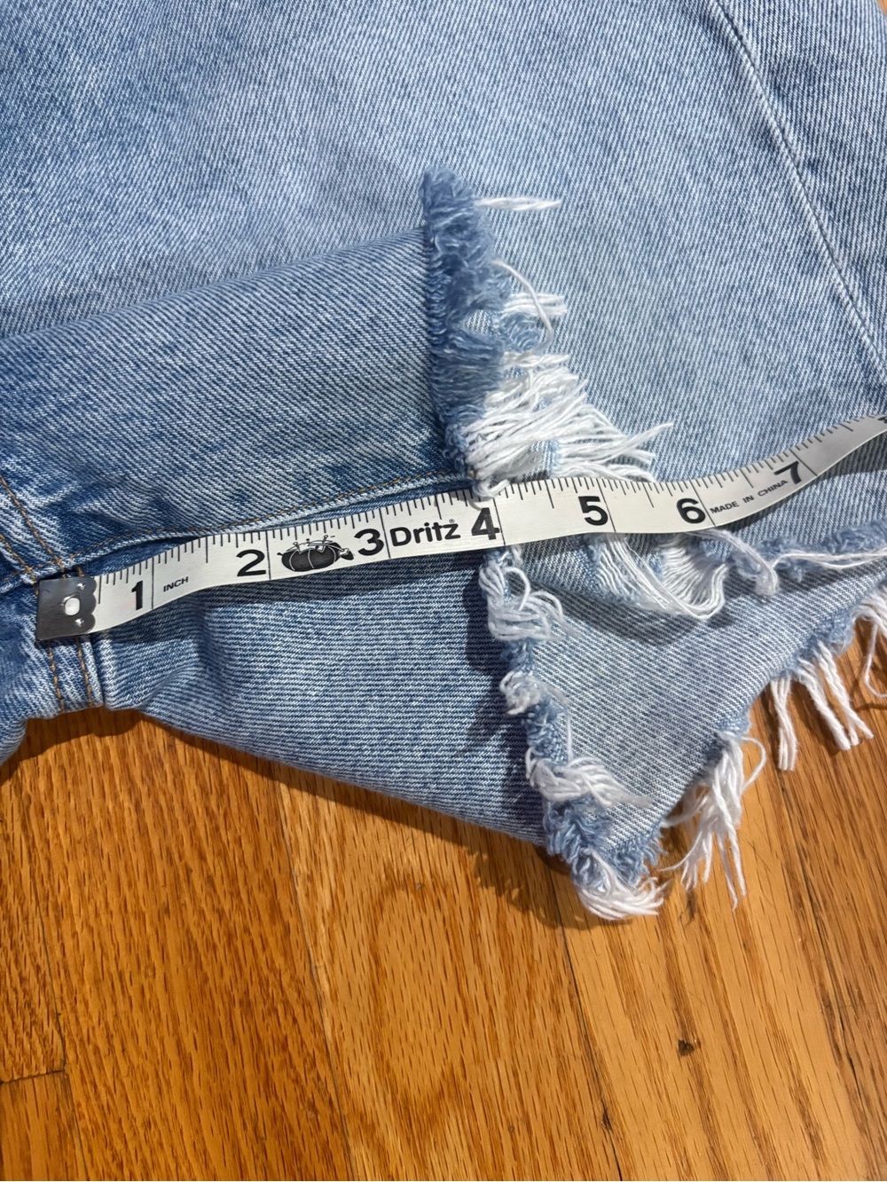 Agolde Criss Cross Jean Shorts in size 25 - Picture 10 of 11